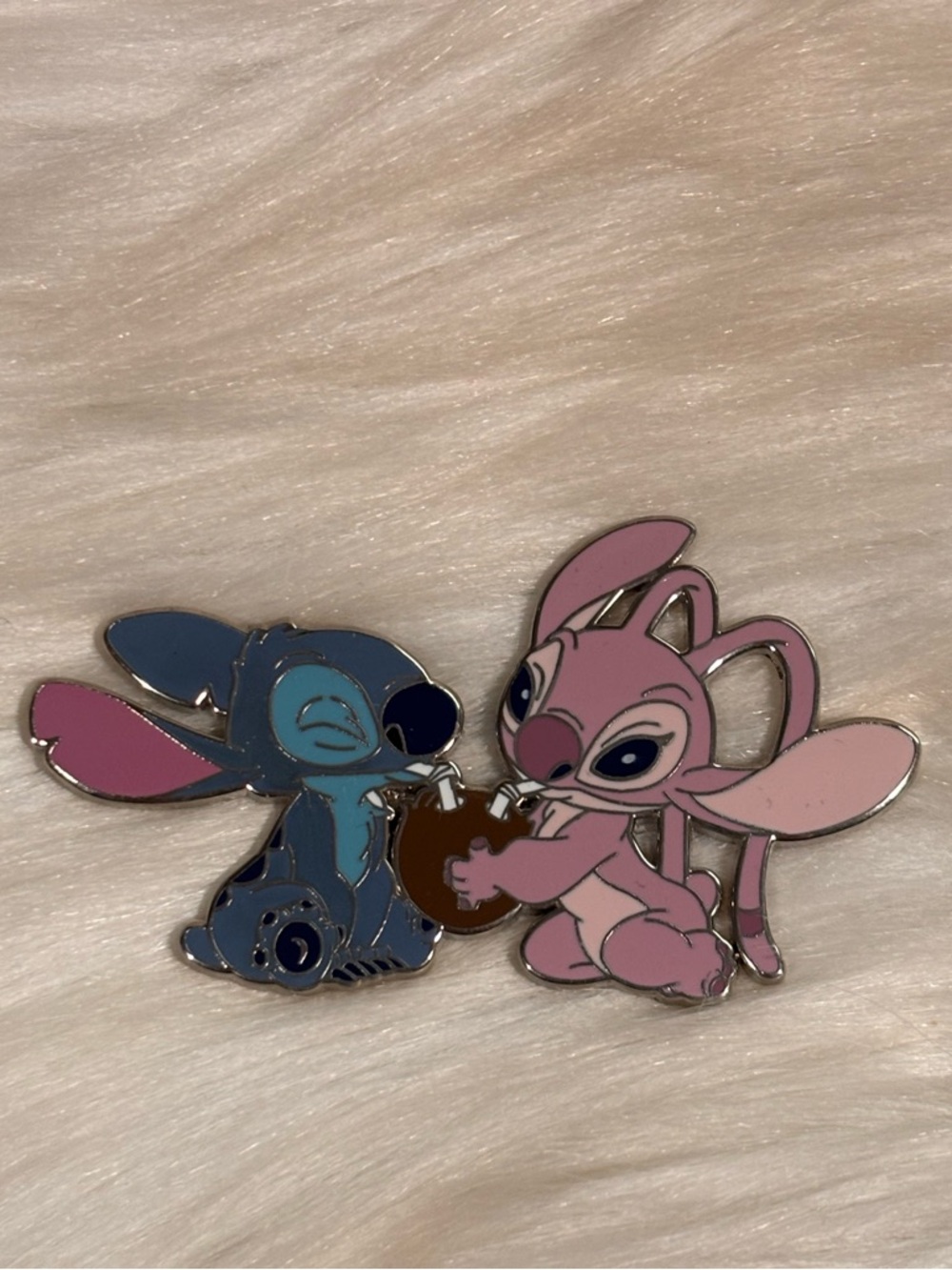Disneyland Resort Shanghai Disney Lilo & Stitch Pin 2018 Stitch and Angel